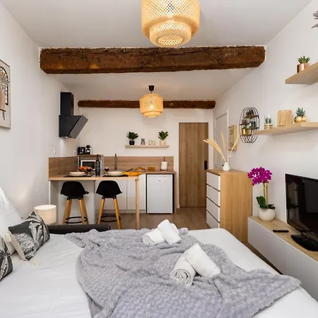 公寓 Beautiful Renovated Modern *